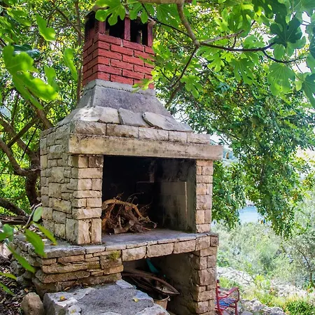 Dijana Appartement *